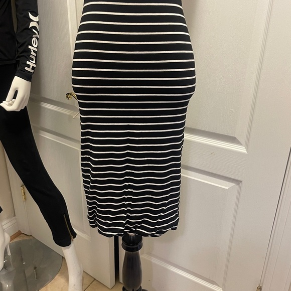 Loft pencil skirt brand new with tag size xsmall - Picture 6 of 9